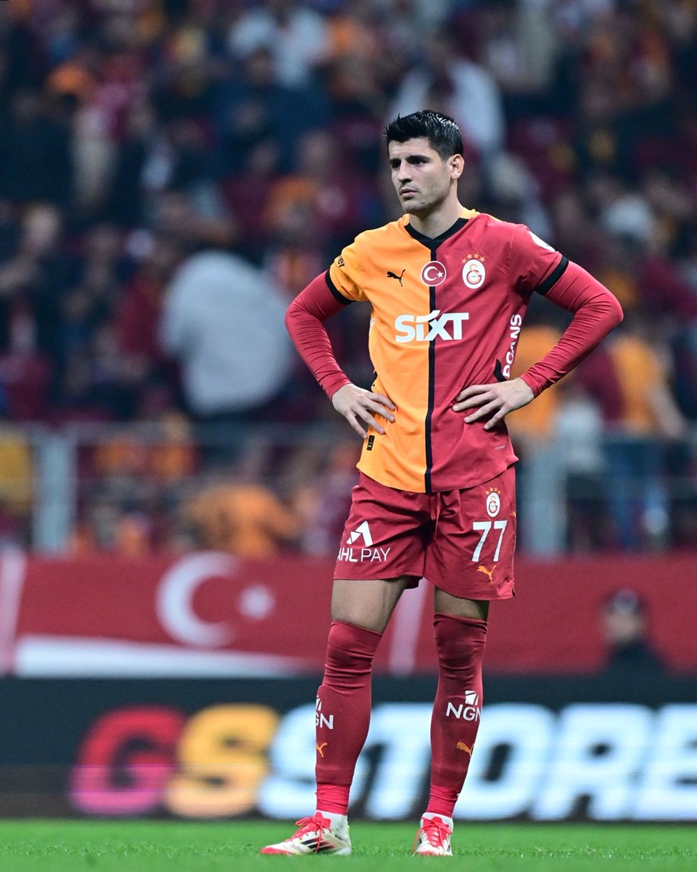 Alvaro Morata'dan Türkiye Bombası: "Konuşmak İçin Ülkeden Gitmem Gerek! Fenerbahçe, Galatasaray, Mourinho ve O Polis Ordusu..." 76