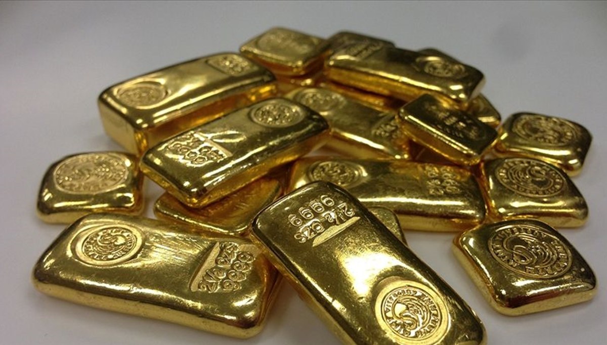 Altın rekora yaklaştı