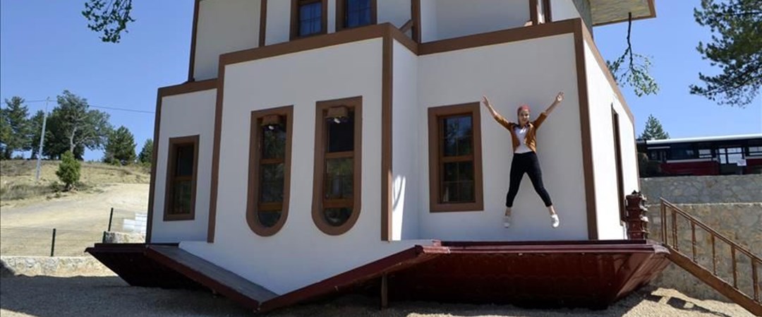 tarihi safranbolu da ters konak ilgi cekiyor ntv