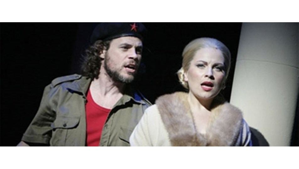 Evita 22 yıl sonra İstanbul’da