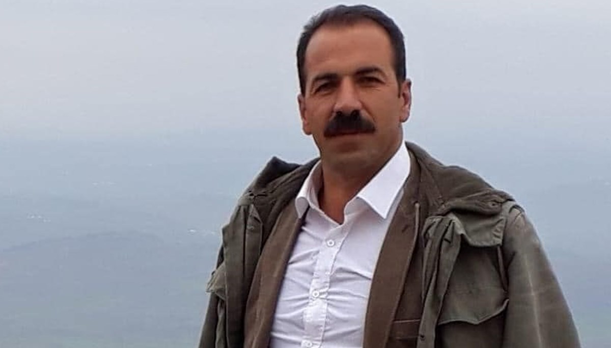 Yem çadırında şüpheli ölüm (Muhtar başından vurulmuş halde bulundu) Yem çadırında şüpheli ölüm (Muhtar başından vurulmuş halde bulundu)