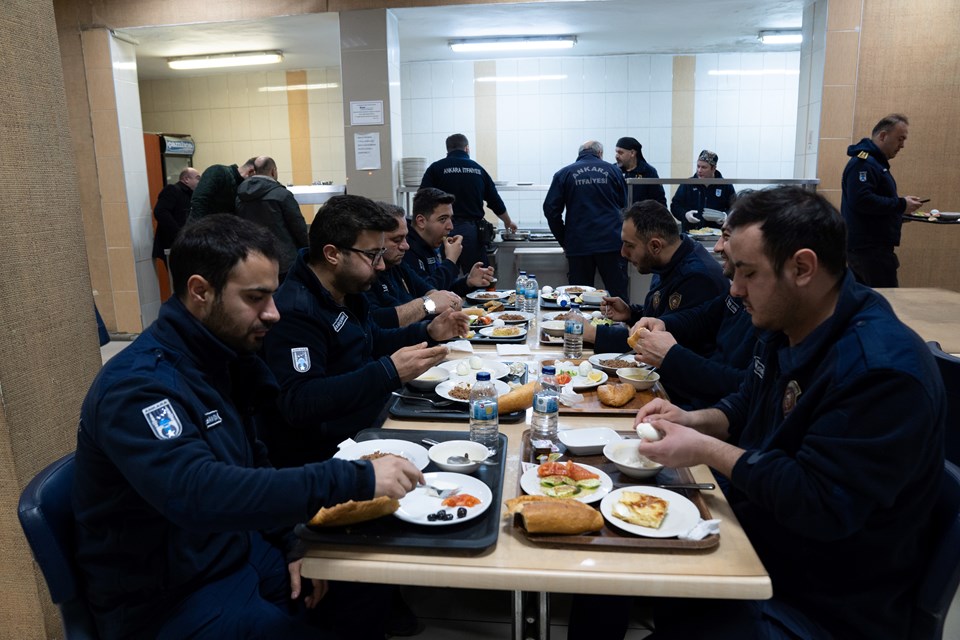 Zonguldak'ta yerin metrelerce derinliğinde ilk sahur - 1