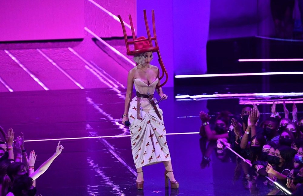 2021 MTV Video Müzik Ödülleri sahiplerini buldu - 35