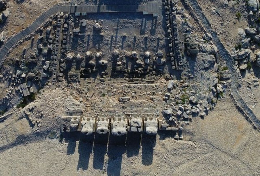 Kralların ve tanrıların taşlaştığı yer Nemrut - 14