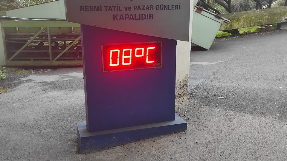Dün bahar, bugün kış: İstanbul bir günde 15 derece soğudu - 1
