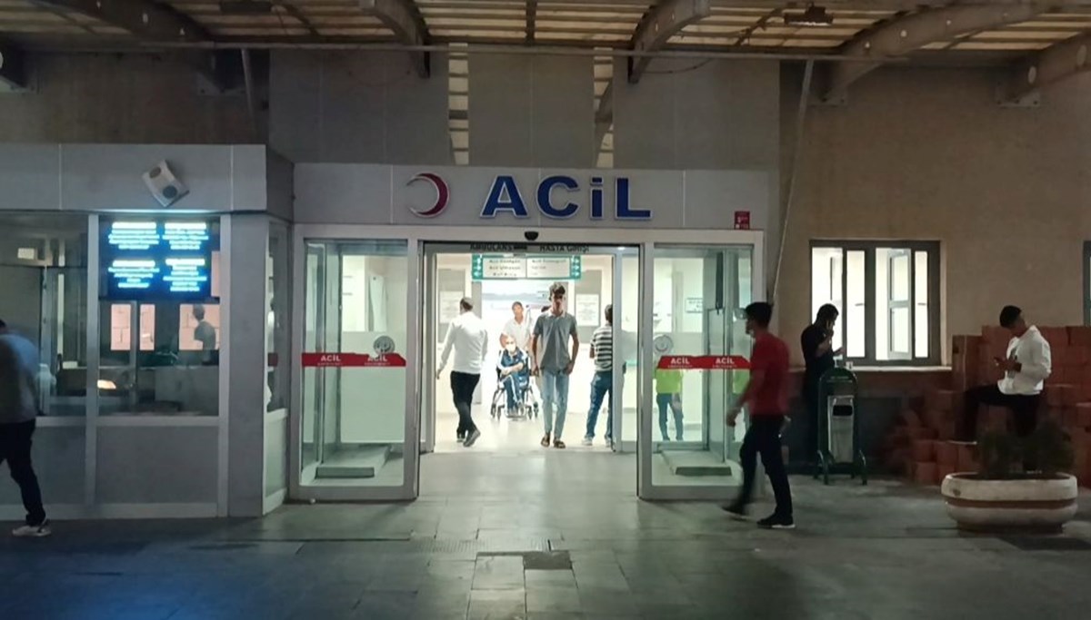 Husumetli aileler düğünde birbirine girdi: 6 yaralı Husumetli aileler düğünde birbirine girdi: 6 yaralı