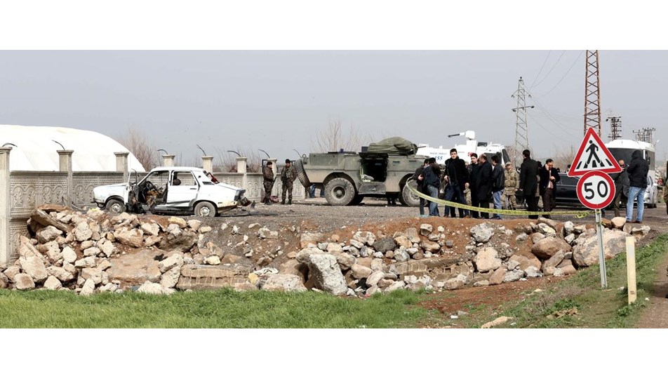 Şanlıurfa Suruç'ta polis kontrol noktası yakınlarında patlama