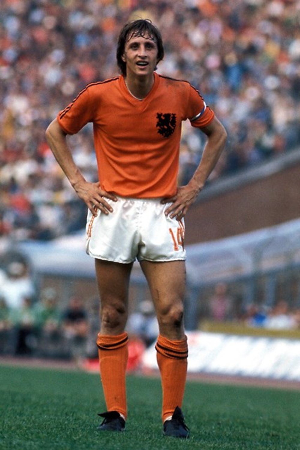 Johan cruijff vs franz beckenbauer 1973 (ajax x bayern munchen) ajax x bayern munchen johan cruijff vs franz. Franz Beckenbauer Johan Cruyff . Futbolun efsanesi Cruyff'un hayatından kareler | NTV