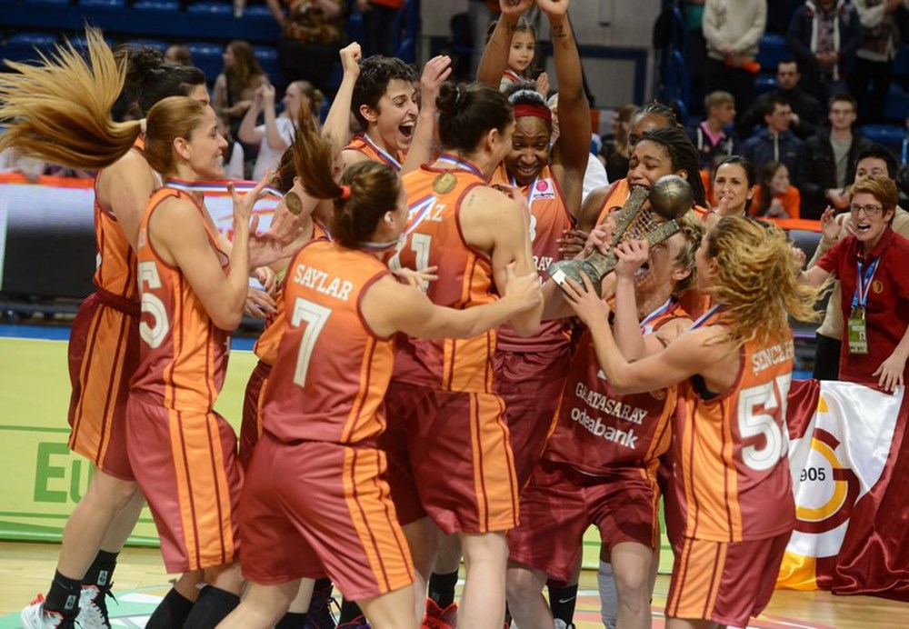 Avrupa'nın en büyüğü Galatasaray - 1