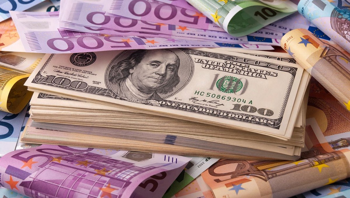 İstanbul'da sahte dolar ve euro operasyonu İstanbul'da sahte dolar ve euro operasyonu