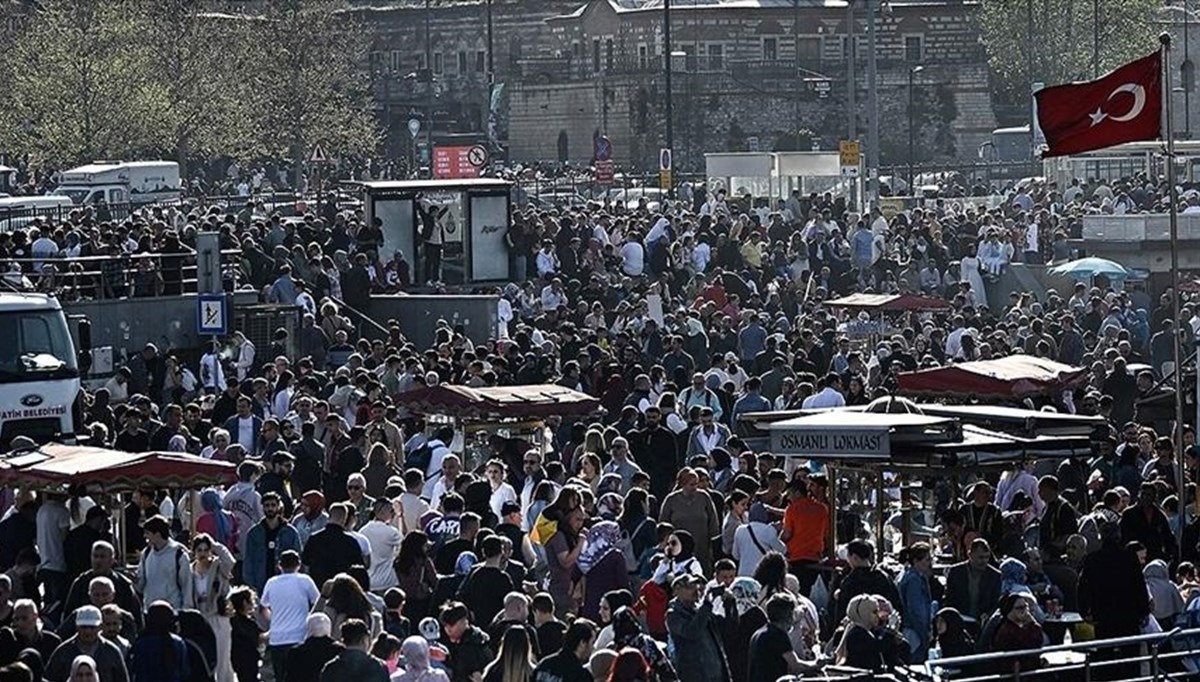 TÜİK açıkladı: İstanbullular kaçıyor! TÜİK açıkladı: İstanbullular kaçıyor!