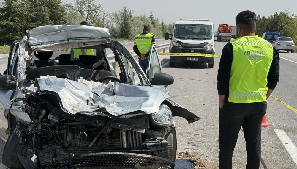 Afyonkarahisar'da kaza: Bir ölü, dört yaralı