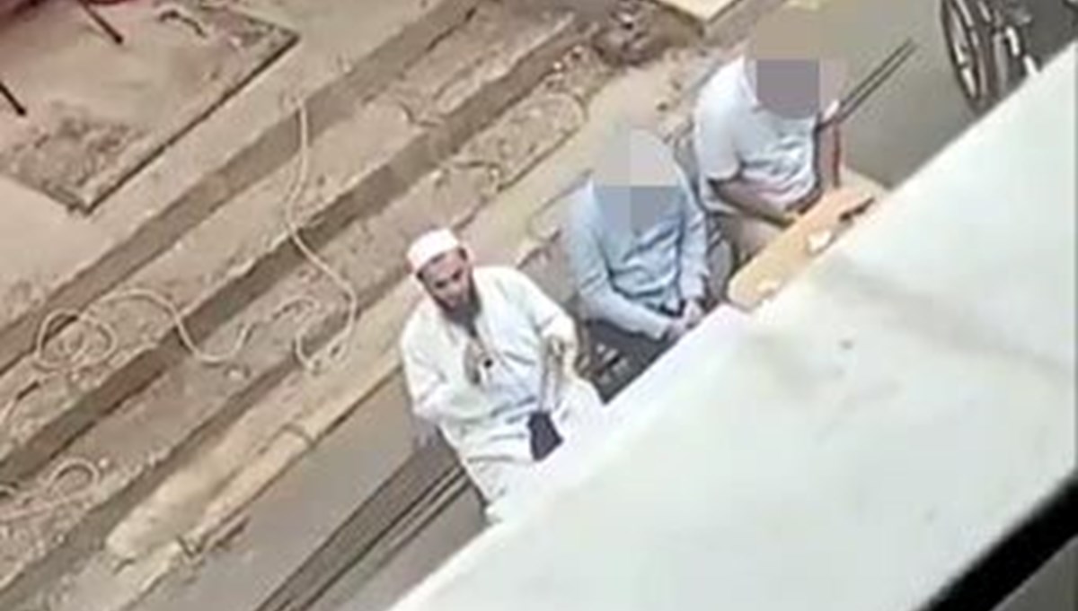 Atatürk ve Cumhuriyet ile ilgili sözleri tepki çeken imam tutuklandı Atatürk ve Cumhuriyet ile ilgili sözleri tepki çeken imam tutuklandı