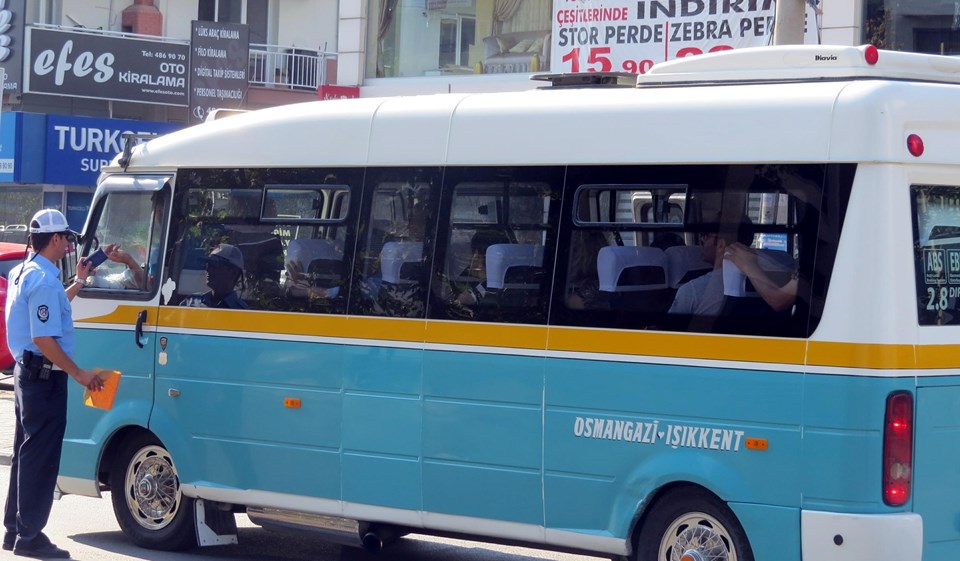 Klima açmayan 30 minibüs şoförüne 208'er lira ceza - 2