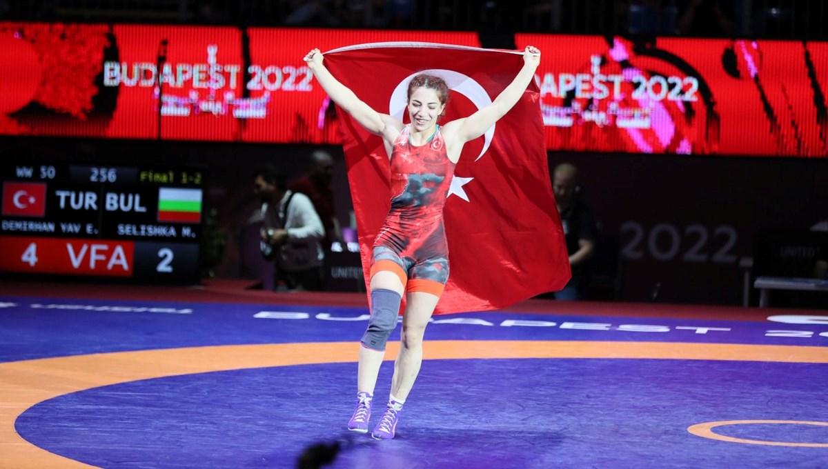 Milli güreşçi Evin Demirhan Yavuz, Avrupa şampiyonu oldu Milli güreşçi Evin Demirhan Yavuz, Avrupa şampiyonu oldu