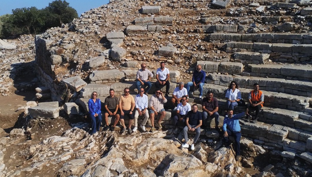 Amos Antik Kenti'nin tiyatrosu restore edilecek