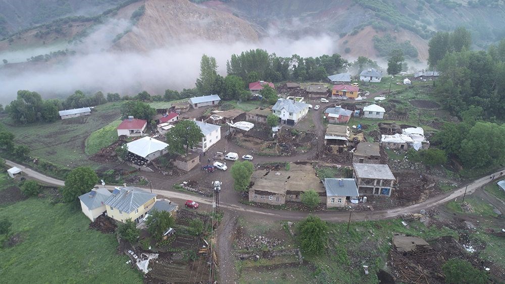 Bingöl'deki depremin boyutu gün ağarınca ortaya çıktı - 8