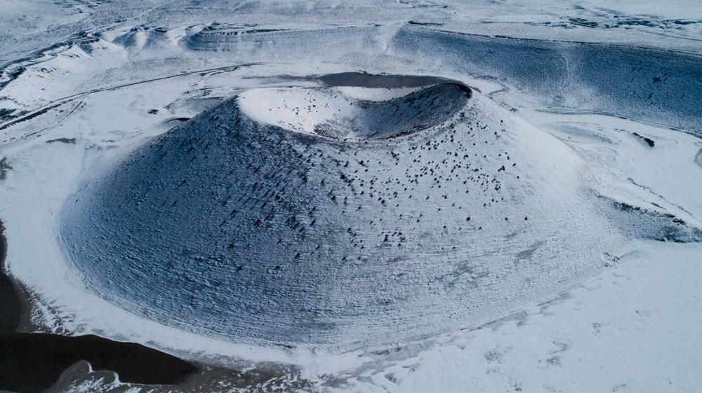 'Evil eye bead of the world' Meke Lake is white - 4