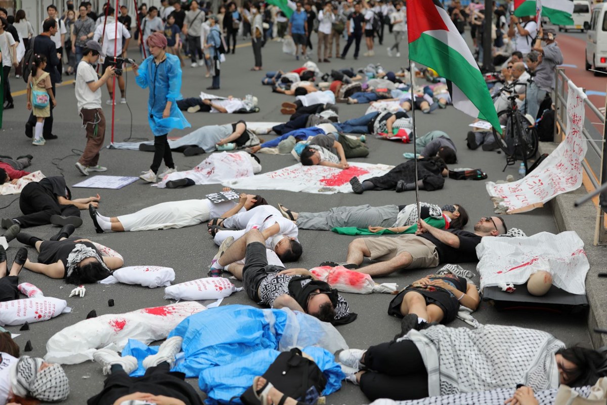 Tokyo'da tarihi protesto: Gazze'deki insani dram canlandırıldı