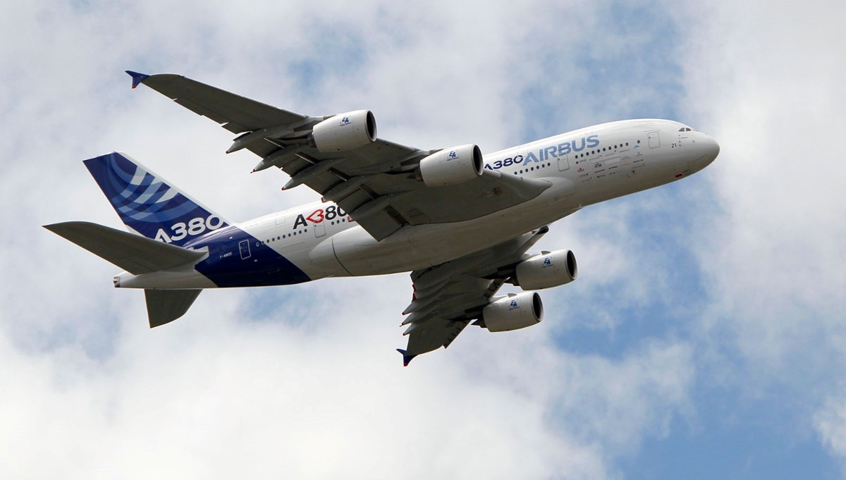 Uçağa binerken dikkat