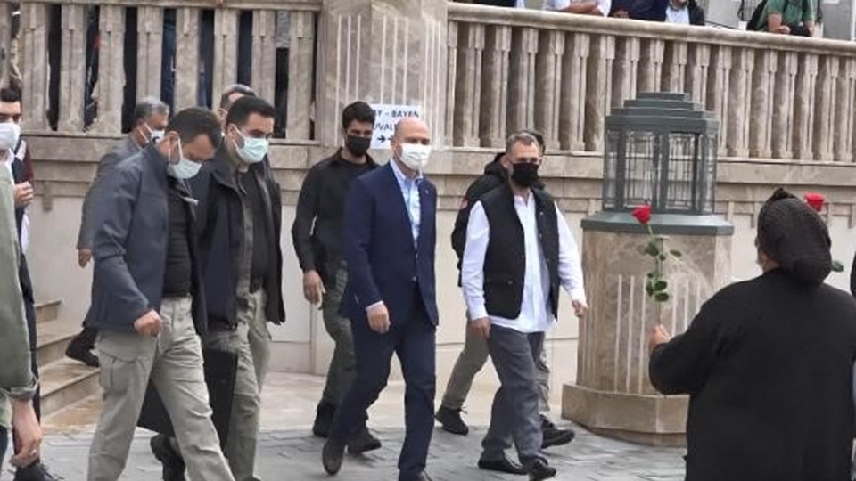 İçişleri Bakanı Süleyman Soylu Taksim Camii'ni ziyaret etti - 1