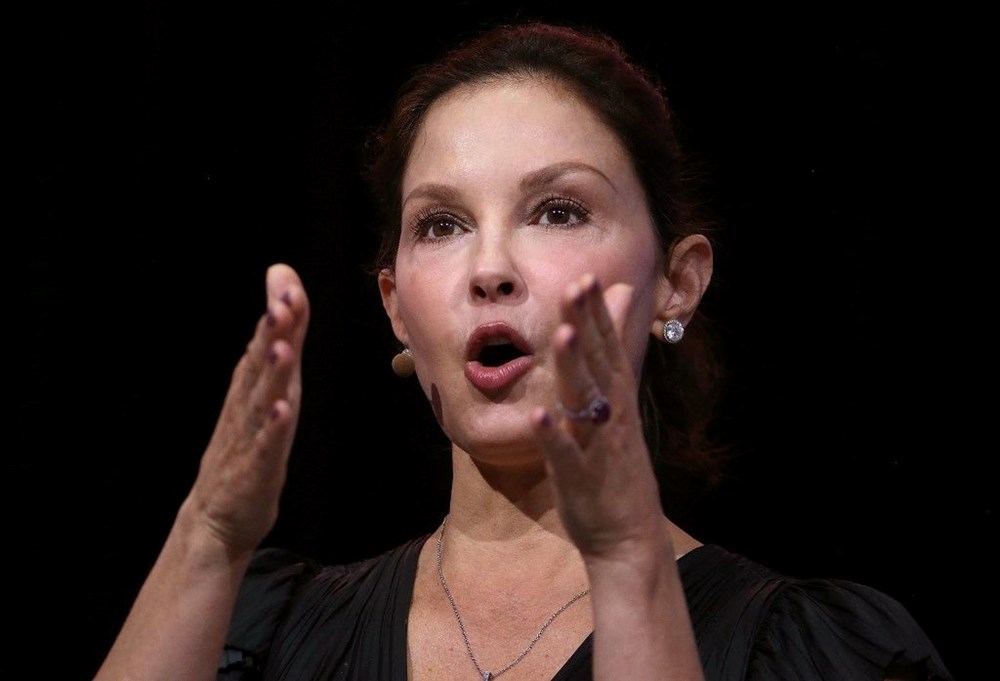 Ashley Judd: Tecavüz eden kişiyle sohbet ettim - 1