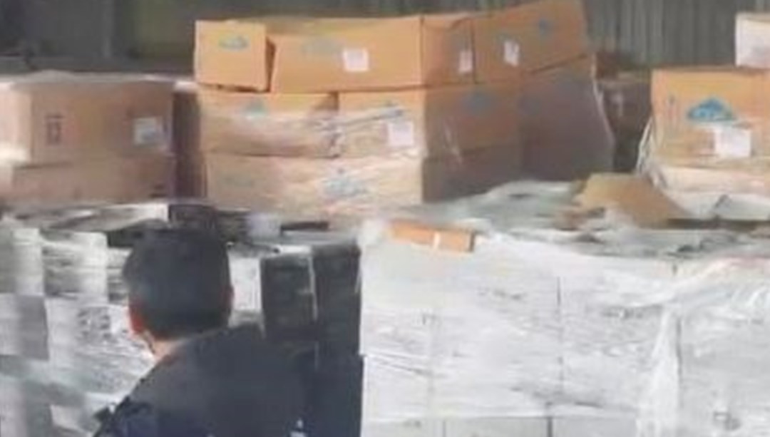 Züccaciye hırsızları: Çalıntı çekle 10 milyon liralık eşya çaldılar