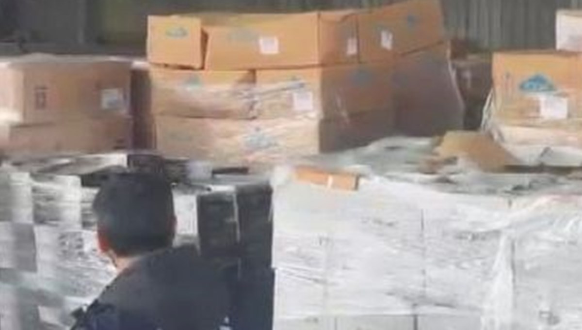 Züccaciye hırsızları: Çalıntı çekle 10 milyon liralık eşya çaldılar