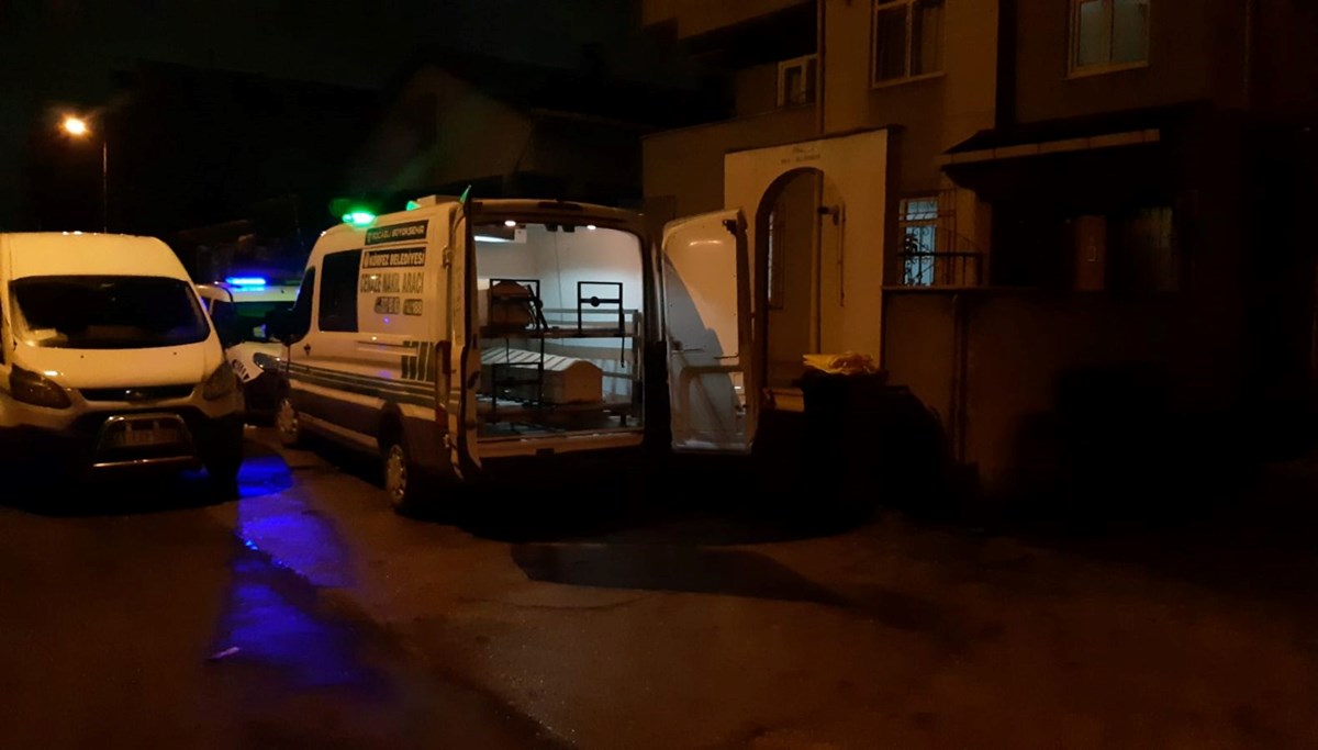 Kocaeli'de bir kadın evinde ölü bulundu