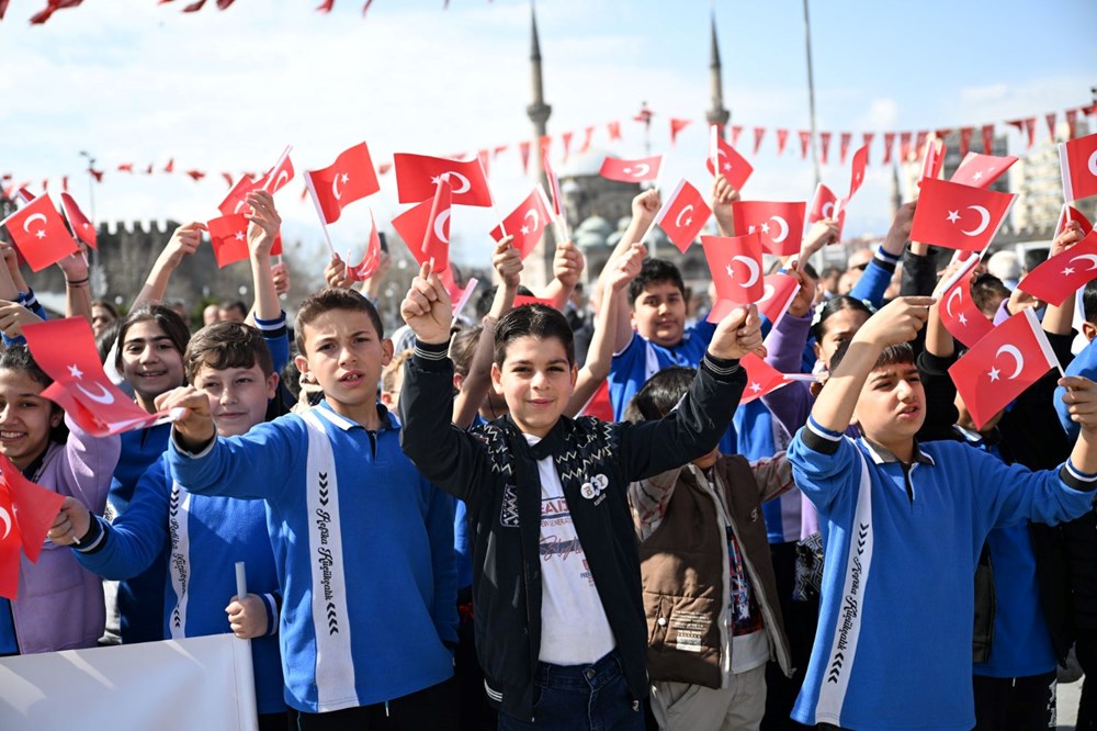 Tüm yurtta 23 Nisan coşkusu: İşte kutlamalardan renkli imajlar 77 VgWjcyMKOUqzctuuzI5DsA