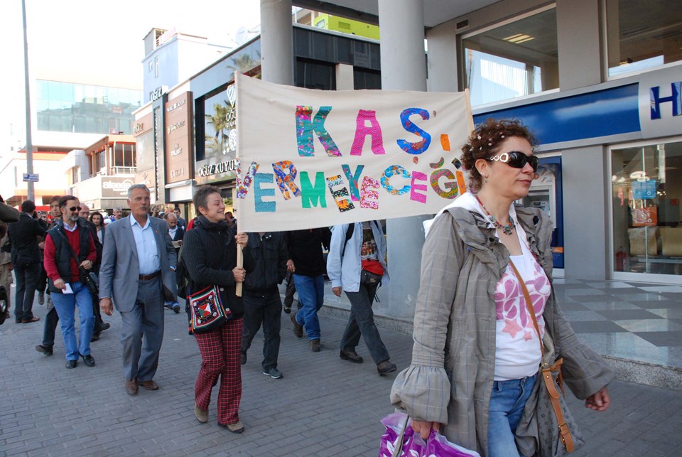 Yaşar Kemal'den kervanlara destek - 2