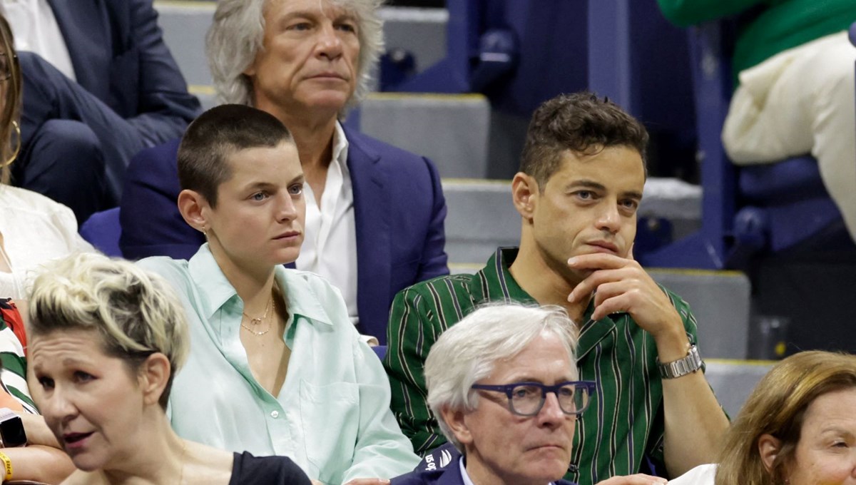 Aşkları 2 yıl sürdü: Emma Corrin ile Rami Malek ayrıldı