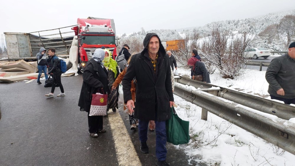 Anadolu Otoyolu'nda 50'den fazla araçla zincirleme kaza: Ankara yönü ulaşıma kapandı - 11