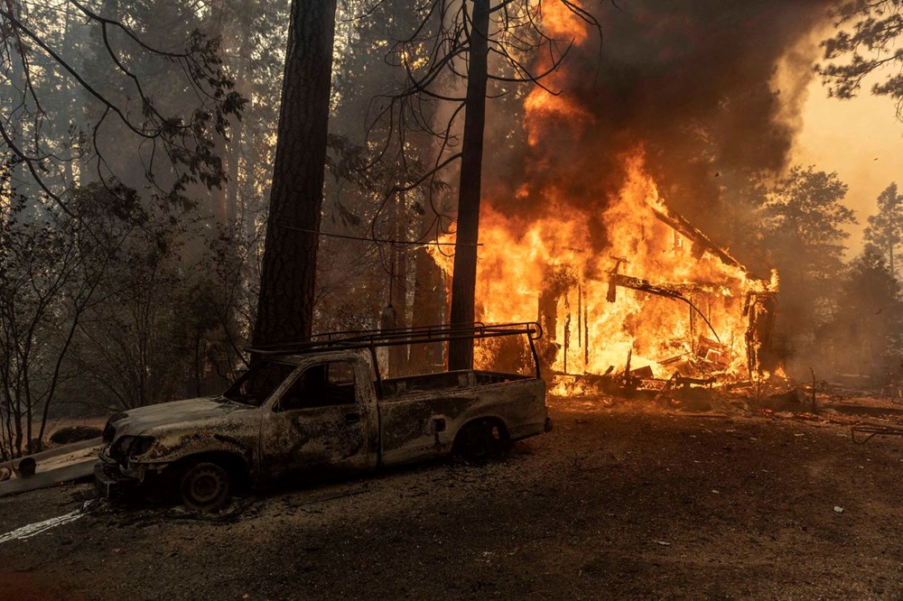 ABD'nin California eyaletindeki yangın kontrol altına alınamıyor - 2