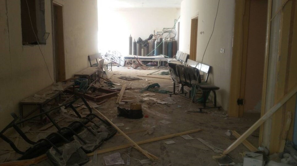 İdlib'de hastaneye varil bombalı saldırı - 2