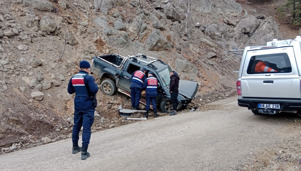 Çekiçle öldürüp arama çalışmalarına katıldı Çekiçle öldürüp arama çalışmalarına katıldı