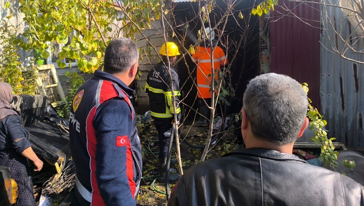 Iğdır'da tandırda çıkan yangın kısa sürede söndürüldü