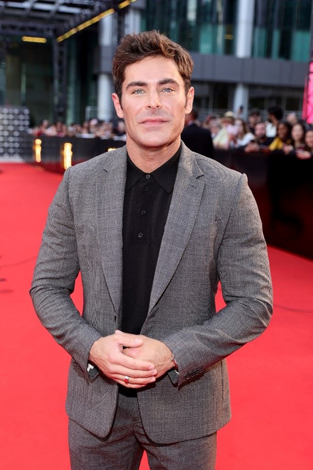 Photo: zac efron jaw accident almost killed him 05 Photo 4827181 Just Jared: Ent