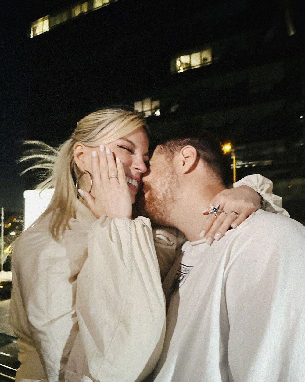 Burak Yörük sevgilisine evlenme teklifi etti - 5