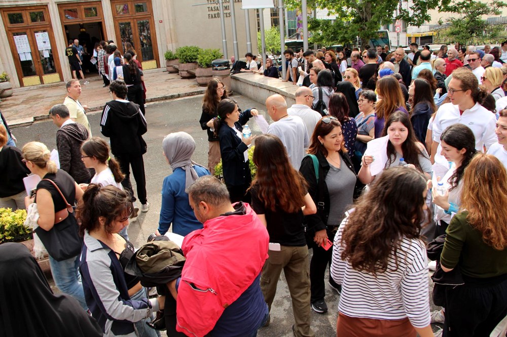 YKS'de ilk oturum (TYT) heyecanı: Sınava geç kalanların hayalleri yıkıldı! - 7