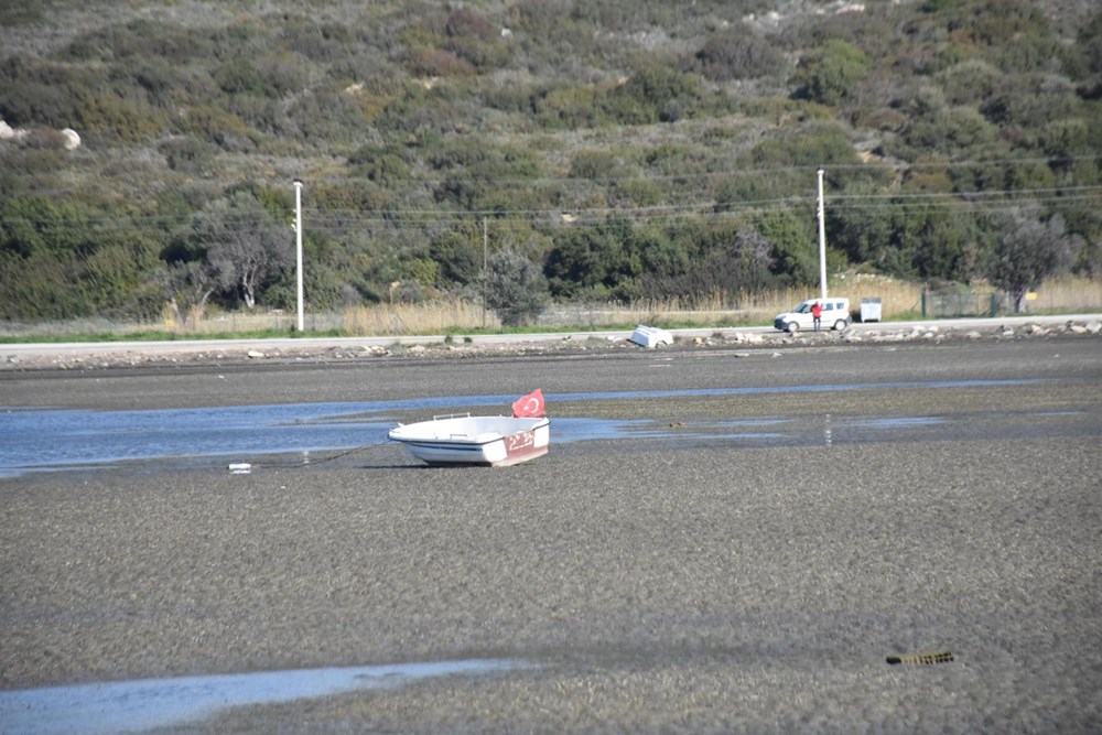 Akyaka ve Seferihisar'da deniz suyu metrelerce çekildi! Uzmanlardan açıklama - 5