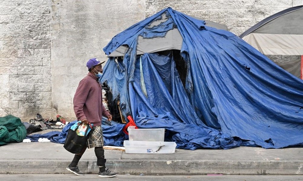 Los Angeles'ta 40 bin evsiz otellere yerleştirilecek - 4