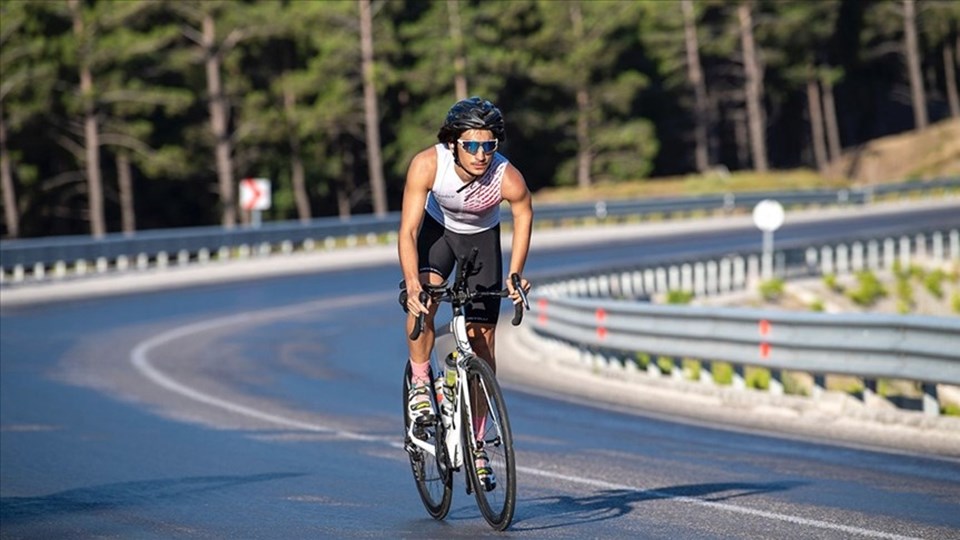Triatlon sporcusu Berkan Kobal bisiklet kazasında hayatını kaybetti - 2