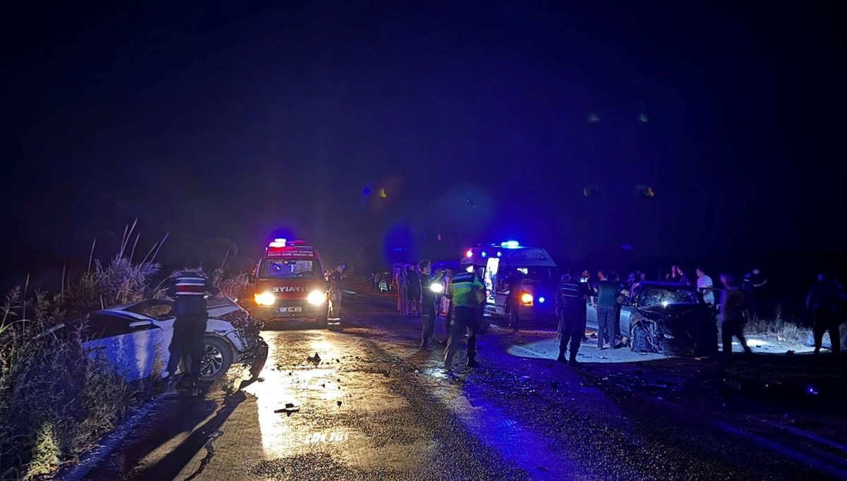 Balıkesir'de zincirleme kaza: 3 ölü