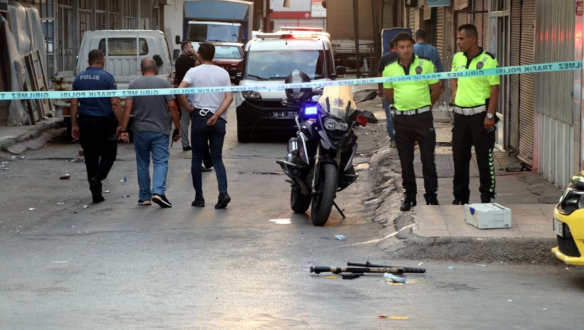 Kayseri'de kıraathaneye silahlı baskın: 1’i polis 2 yaralı