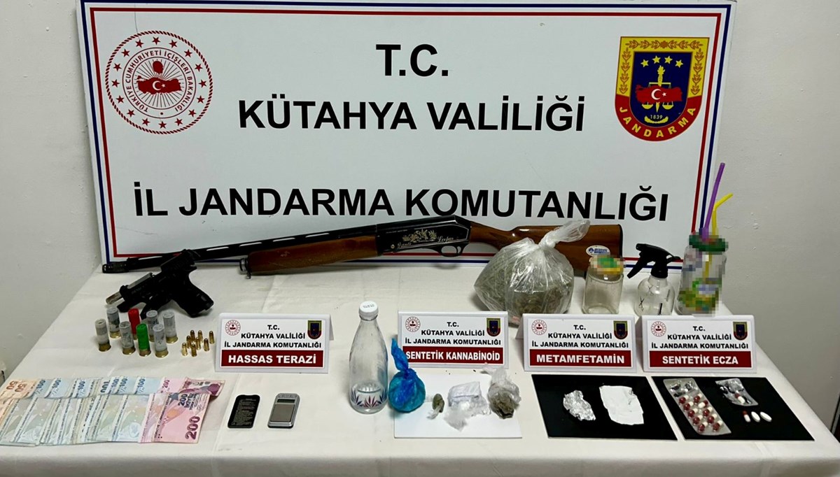 Kütahya'da jandarmadan uyuşturucu operasyonu: 2 gözaltı