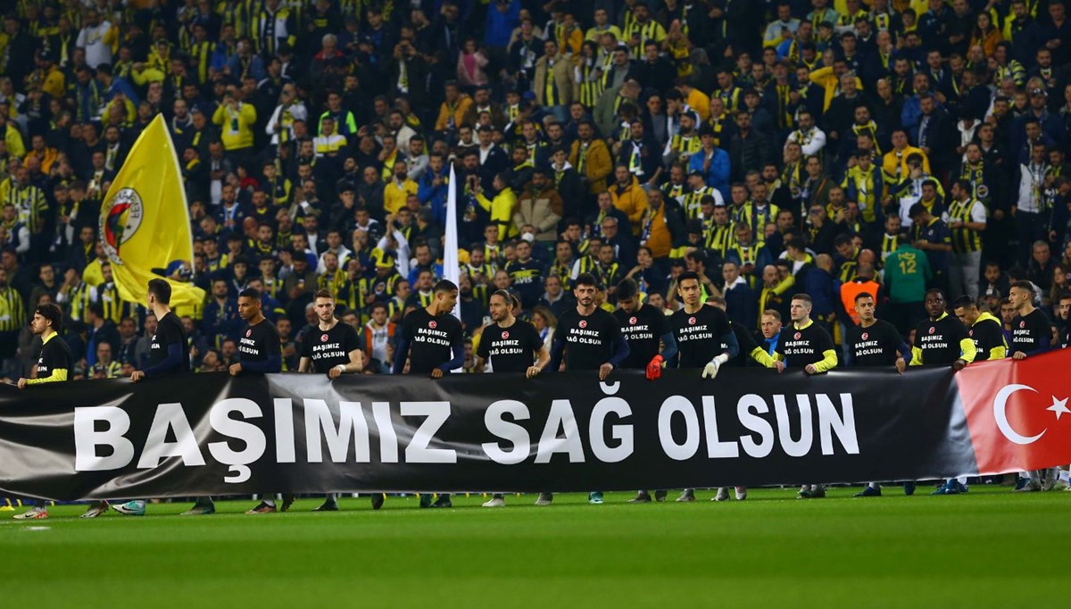 Kadıköy'de şehitler unutulmadı Kadıköy'de şehitler unutulmadı