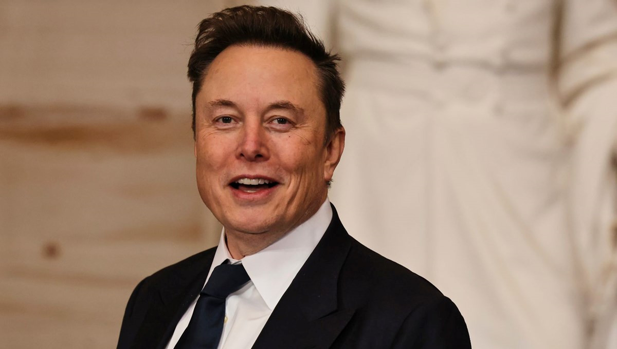 Elon Musk'tan çip atağı