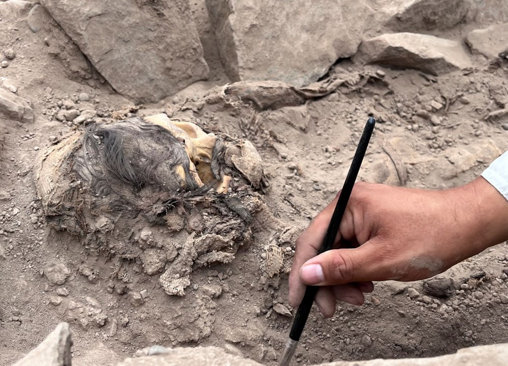 Peru'da 3 bin yıldan daha eski bir mumya tespit edildi - 3