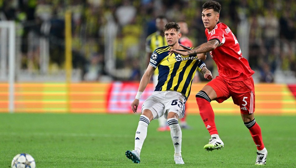 Canlı maç anlatımı: Fenerbahçe, Devler Ligi için sahada